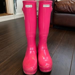 Hot pink classic tall hunter boots